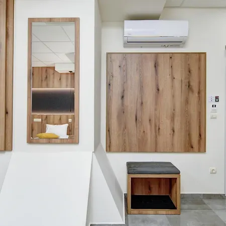 Riverside - Dunaparti Luxus Szuteren 4* Gyor